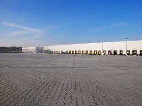 Centrum Logistyczne BIEDRONKA